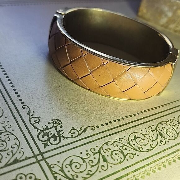 Woven Joan Rivers Bangle Hinged Bracelet - Picture 4 of 7